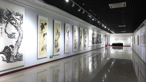 周鹏飞毛体书法·大写意画艺术大展在德州董子文化街美术馆开幕