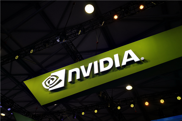 重回全球第一!英伟达市值一夜大增1.2万亿